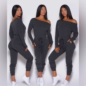 Bombshell Sportswear
Bombshell Sportswear
Charcoal Jumpsuit